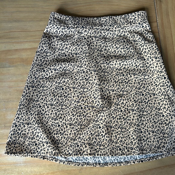 bp Dresses & Skirts - Cheetah Print Mini Skirt